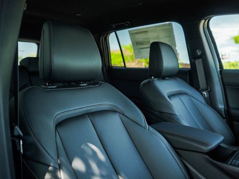New 2026 Jeep Cherokee Limited AWD/4WD image 12