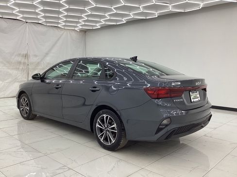 Used 2023 Kia Forte LXS image 12