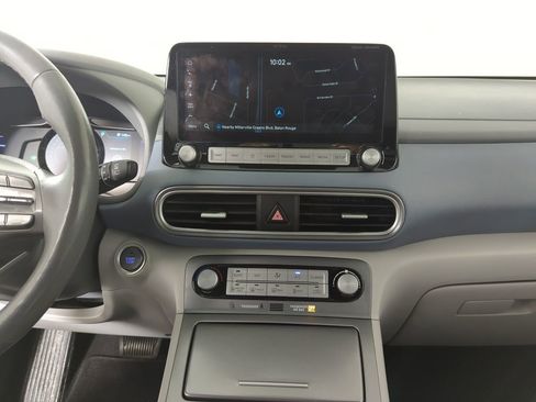 Used 2021 Hyundai Kona Ultimate image 13