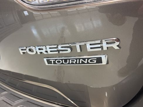 Used 2019 Subaru Forester Touring image 38