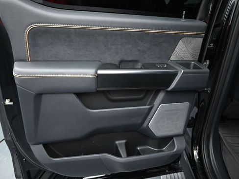 Used 2022 Ford F150 Platinum w/ Equipment Group 701A High image 29