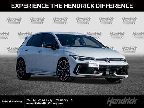 Used 2025 Volkswagen Golf w/ Euro Style Package image 1