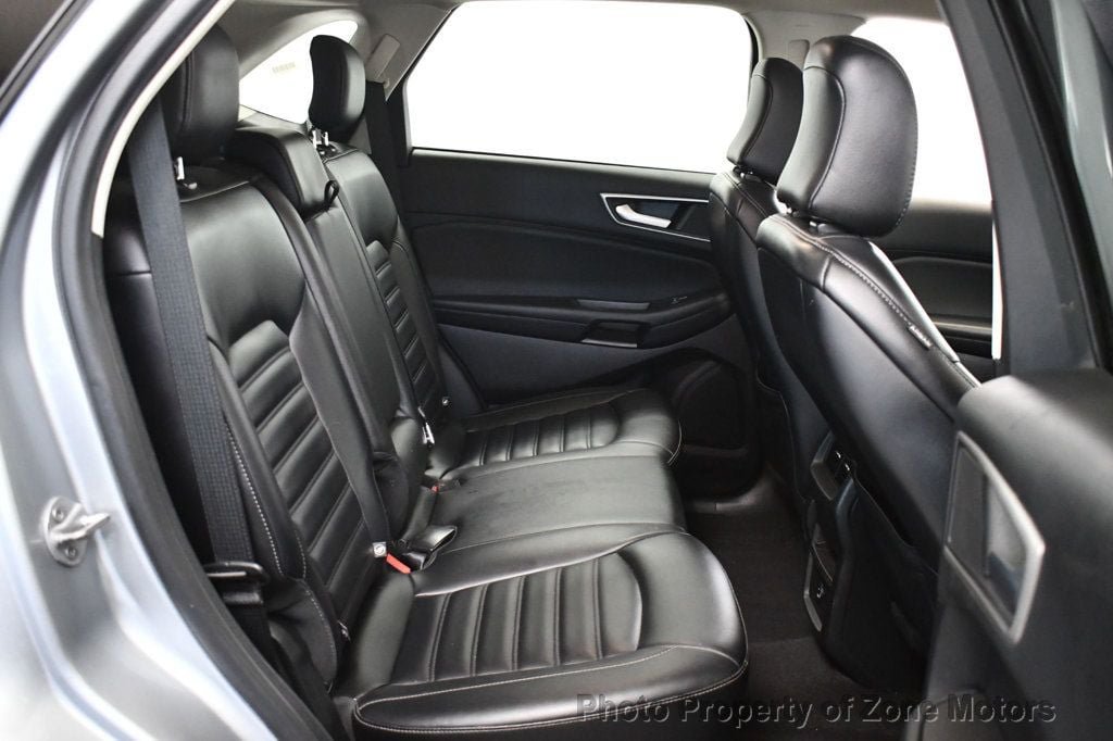 Used 2022 Ford Edge SEL AWD/4WD image 16