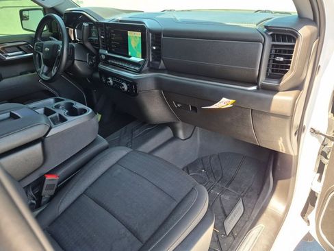 Used 2023 Chevrolet Silverado 1500 LT w/ Protection Package RWD image 19