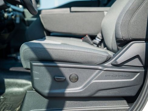 New 2025 Ford F350 XLT image 17