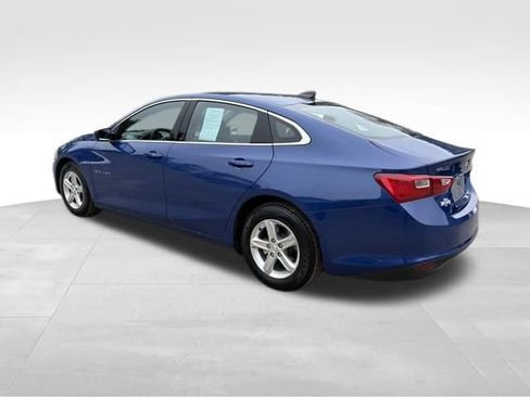 Used 2023 Chevrolet Malibu LS image 4