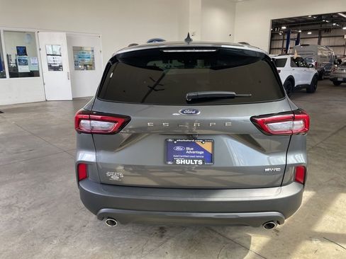 Used 2025 Ford Escape ST-Line AWD/4WD image 6