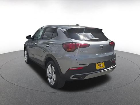 Used 2025 Buick Encore GX Preferred FWD image 11