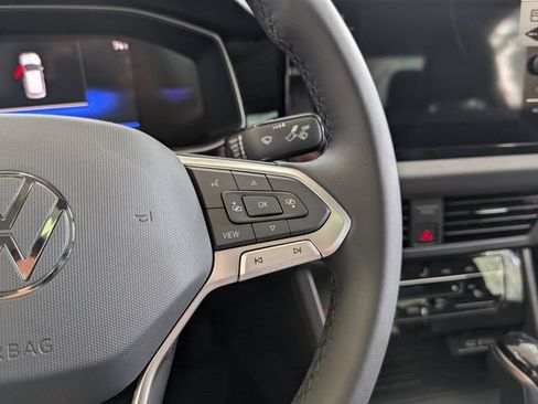 New 2026 Volkswagen Jetta SE FWD image 23