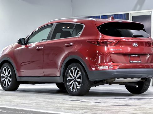 Used 2018 Kia Sportage EX FWD image 3