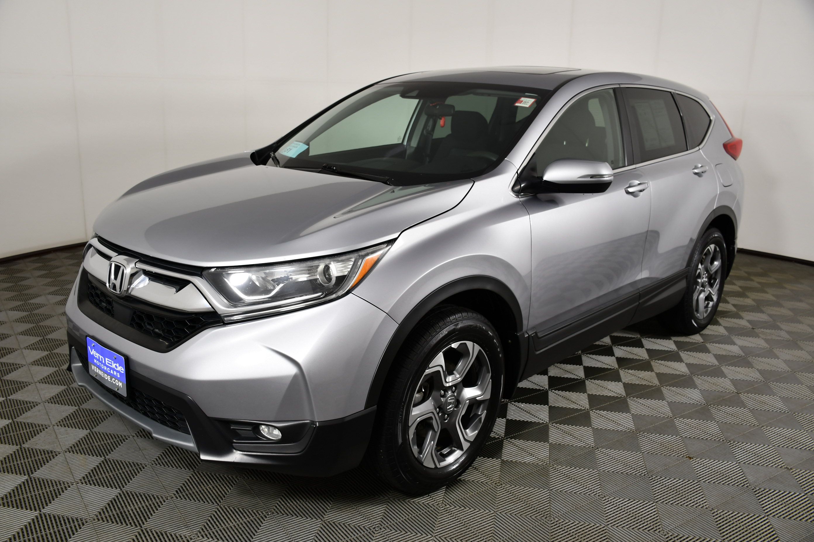 Used 2017 Honda CR-V EX image 10