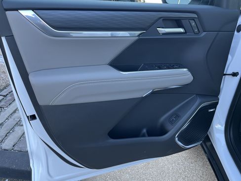 New 2026 GMC Acadia Elevation w/ Elevation Premium Package image 27