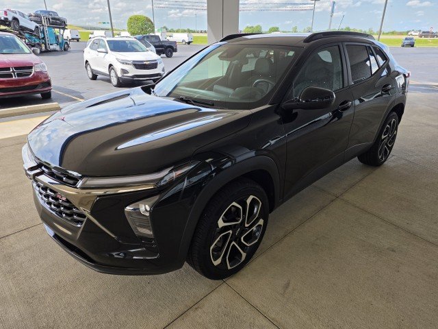 Used 2026 Chevrolet Trax RS w/ Driver Confidence Package FWD image 14