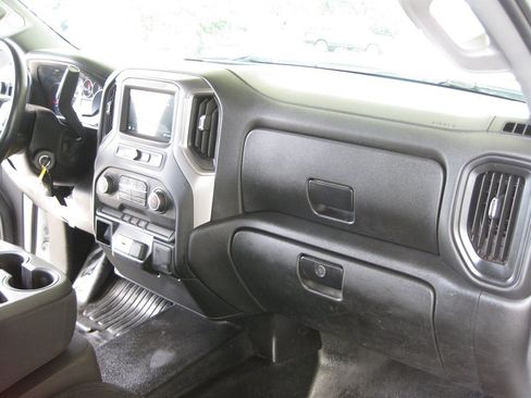Used 2019 Chevrolet Silverado 1500 W/T w/ WT Convenience Package AWD/4WD image 36