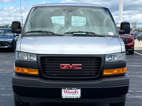 New 2026 GMC Savana 3500 Extended w/ Driver Convenience Package RWD image 3