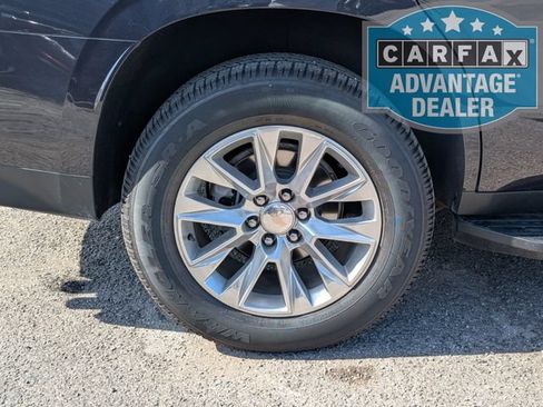 Used 2024 Chevrolet Tahoe Premier AWD/4WD image 3