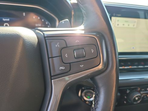 Used 2023 Chevrolet Silverado 1500 High Country w/ Technology Package image 27