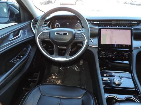 Used 2023 Jeep Grand Cherokee Limited w/ Trailer Tow Prep Group (B) image 23