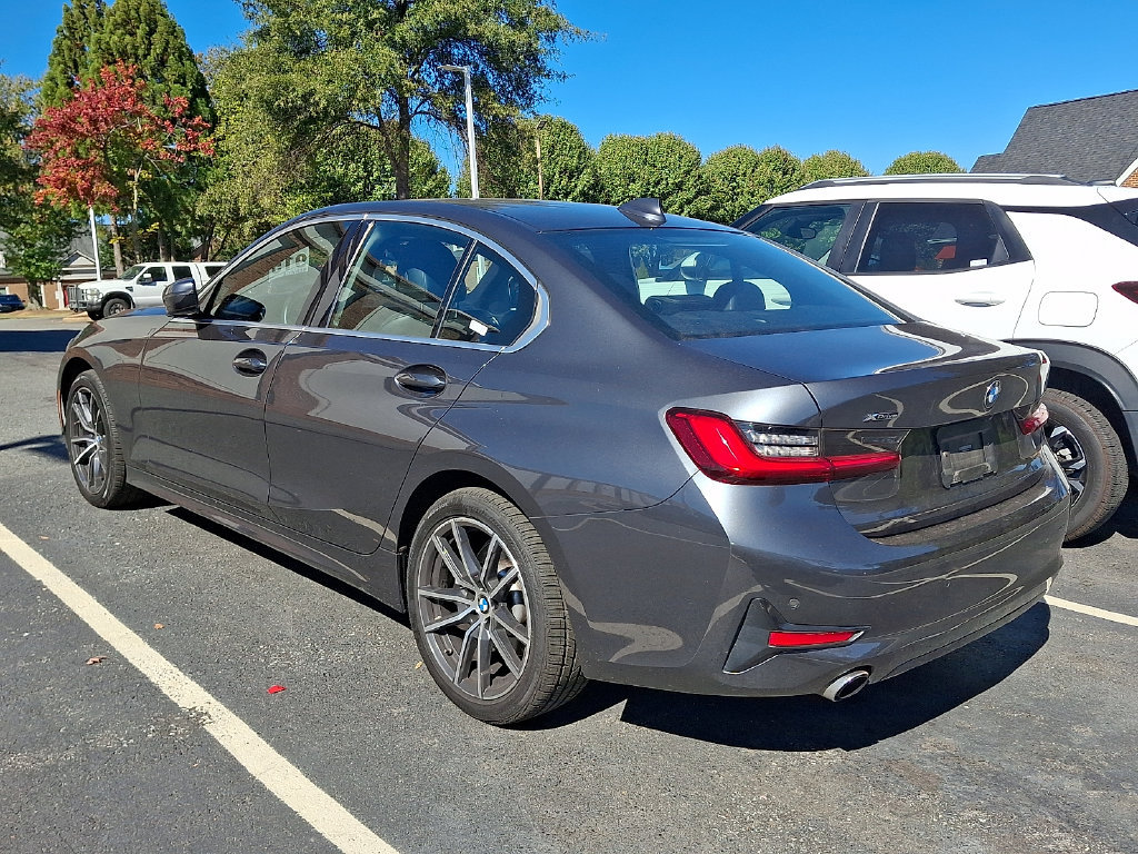 Used 2021 BMW 330i xDrive Sedan w/ Convenience Package AWD/4WD image 6