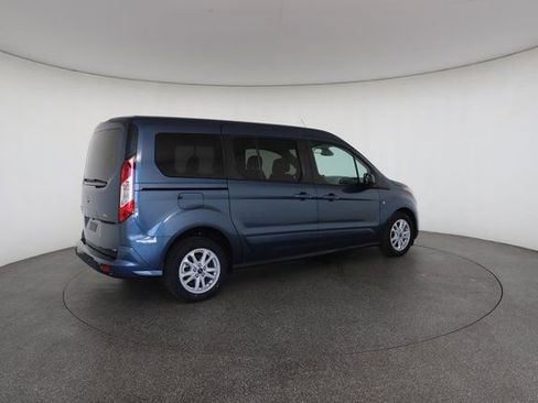 Used 2020 Ford Transit Connect XLT image 19
