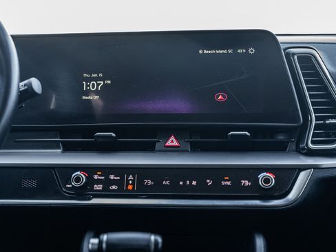 Used 2023 Kia Sportage EX image 30