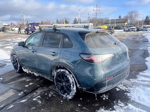 Used 2024 Honda HR-V Sport image 4