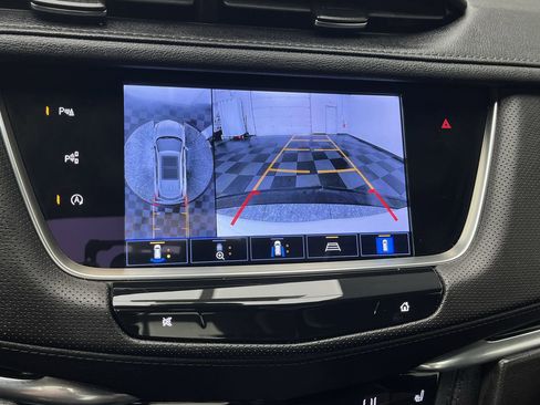 Certified 2023 Cadillac XT5 Premium Luxury w/ Technology Package image 6