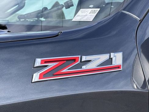 Used 2022 Chevrolet Silverado 1500 LT Trail Boss w/ LT Trail Boss Premium Package image 31