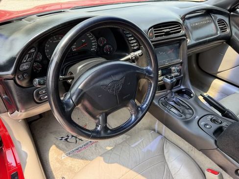 Used 2002 Chevrolet Corvette Convertible w/ Preferred Equipment Group2 RWD image 14