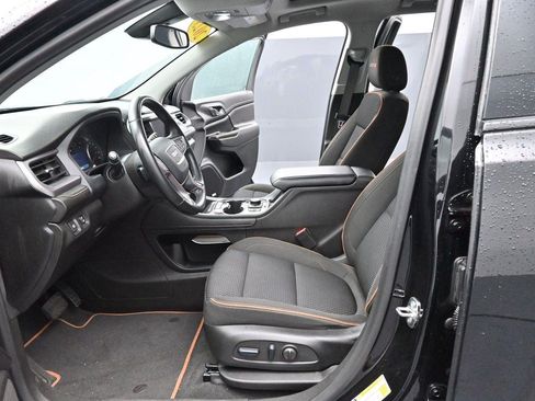Used 2023 GMC Acadia AT4 AWD/4WD image 15