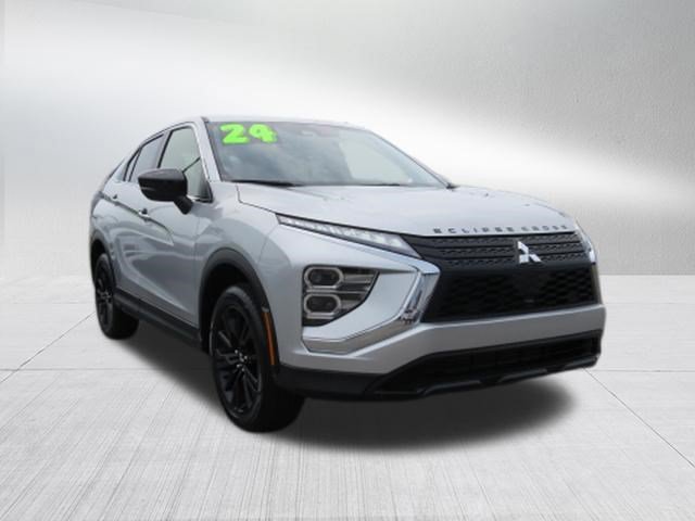 Used 2024 Mitsubishi Eclipse Cross LE AWD/4WD image 9