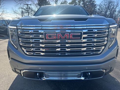 Used 2024 GMC Sierra 1500 Denali w/ Denali Reserve Package image 37