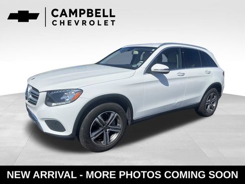 Used 2019 Mercedes-Benz GLC 300 4MATIC image 1