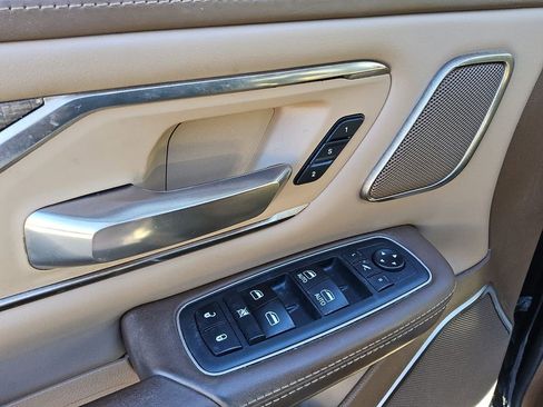 Certified 2019 RAM 1500 Limited image 18