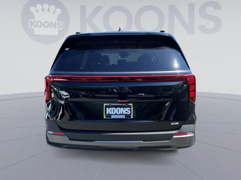 New 2026 Kia Carnival SX w/ SX Dark Edition Package FWD image 15