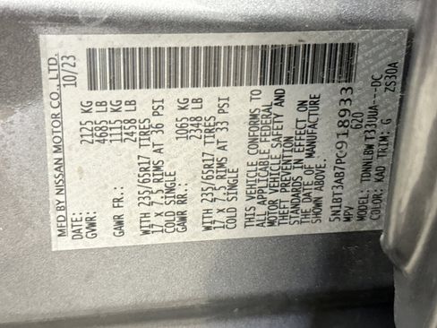 Used 2023 Nissan Rogue S AWD/4WD image 11