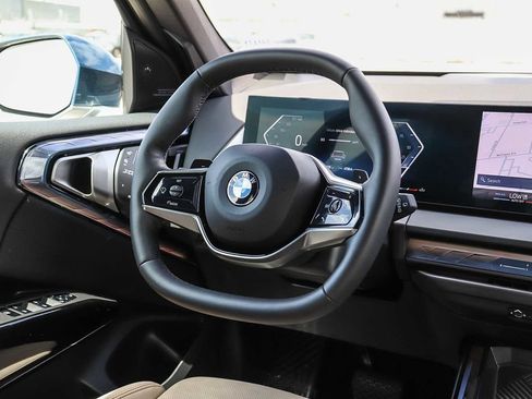 Used 2026 BMW X3 xDrive30i w/ Convenience Package AWD/4WD image 16