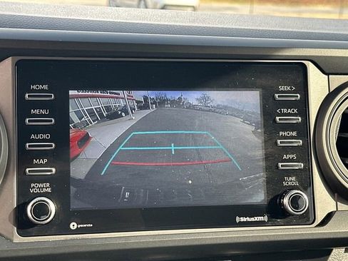 Used 2022 Toyota Tacoma SR image 21