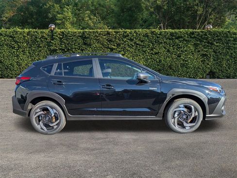 New 2026 Subaru Crosstrek 2.5i Limited image 3