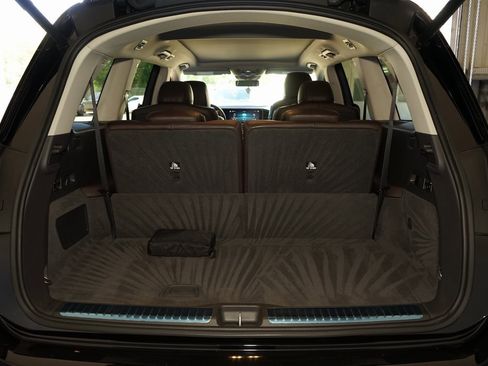 Used 2020 Mercedes-Benz GLS 580 4MATIC image 30