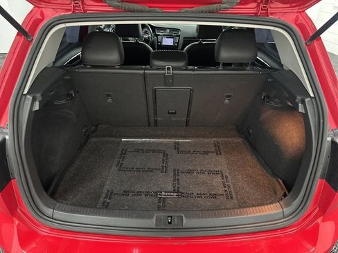 Used 2017 Volkswagen Golf SEL image 34