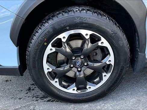 Used 2022 Subaru Crosstrek 2.0i Premium image 16