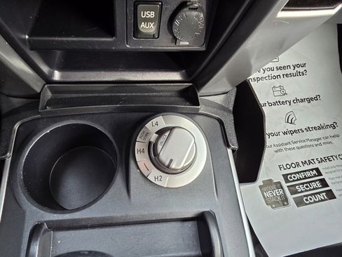 Used 2019 Toyota 4Runner SR5 image 24