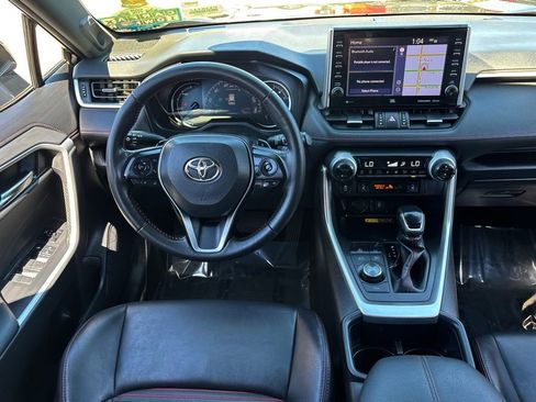 Used 2022 Toyota RAV4 Prime XSE AWD/4WD image 13