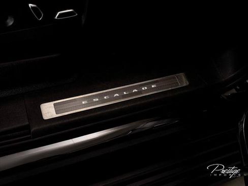 Used 2022 Cadillac Escalade Sport w/ Touring Package AWD/4WD image 37