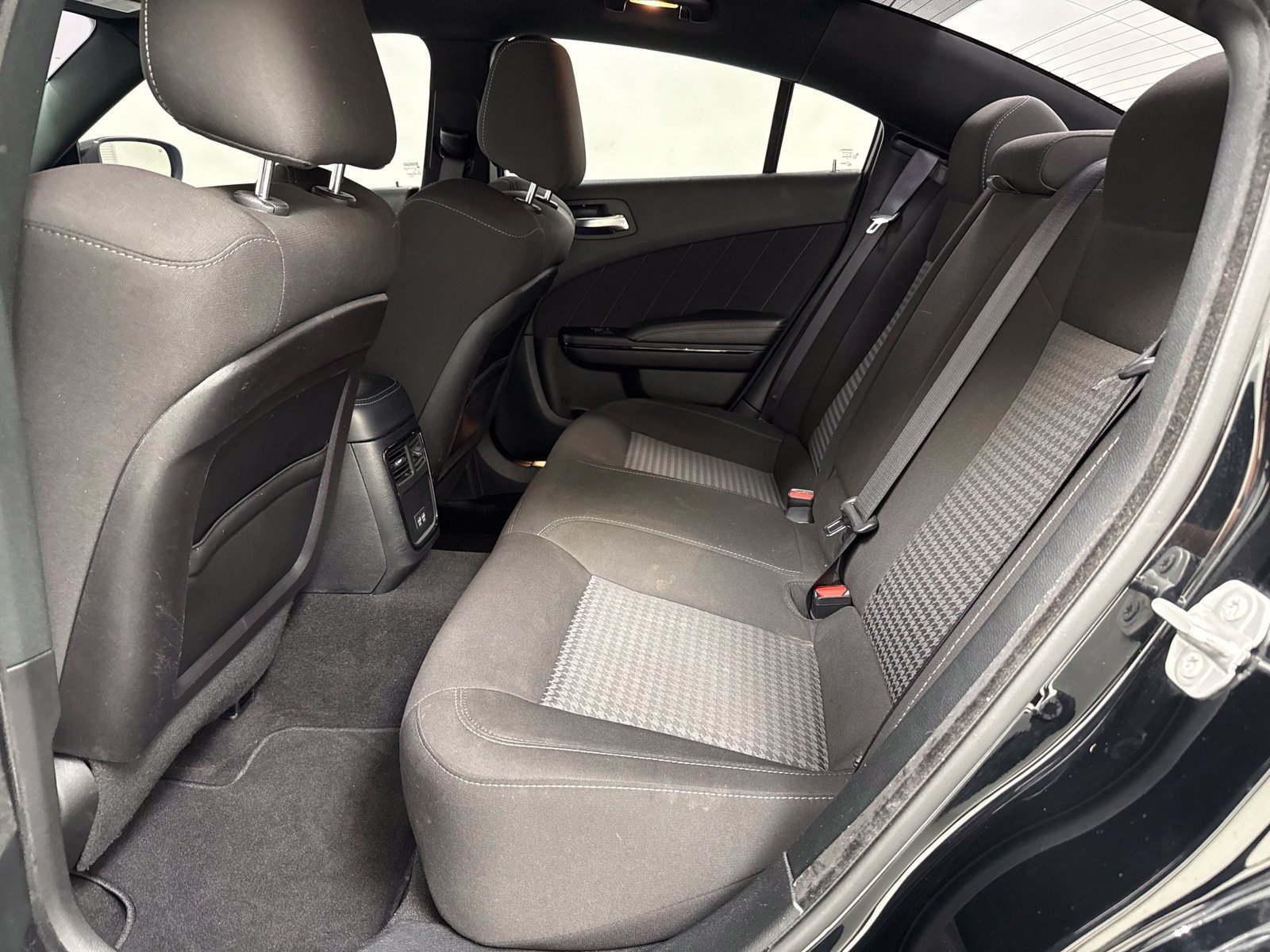 Used 2023 Dodge Charger R/T w/ Blacktop Package RWD image 19