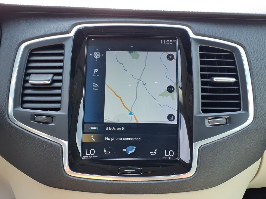 Used 2019 Volvo XC90 T5 Momentum w/ Multimedia Package AWD/4WD image 7