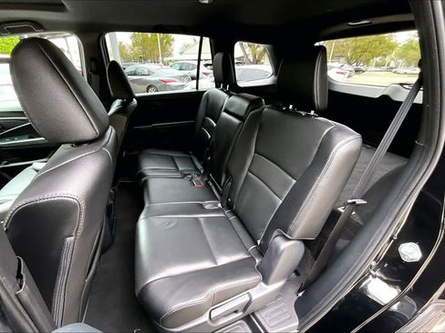 Used 2023 Honda Passport EX-L image 21