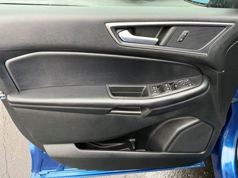 Certified 2022 Ford Edge SEL AWD/4WD image 11