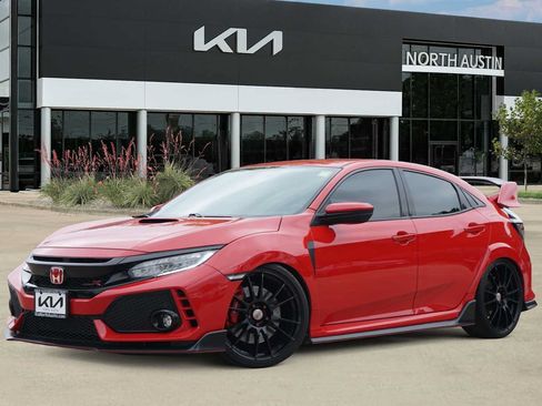 Used 2018 Honda Civic Type R image 1